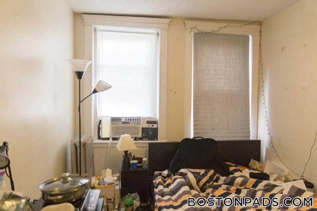 Foto del edificio - 171 Hemenway St