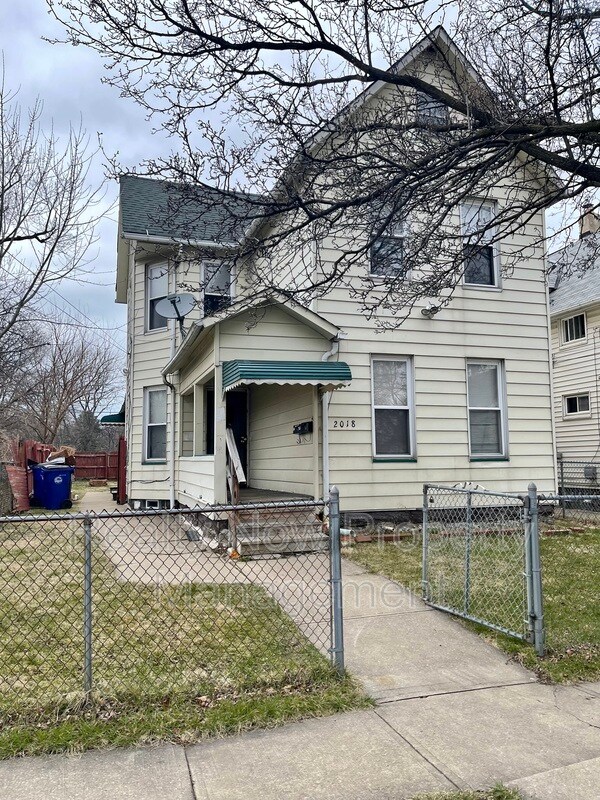 2018 Forestdale Ave Unit 2, Cleveland, OH 44109 Condo for Rent in