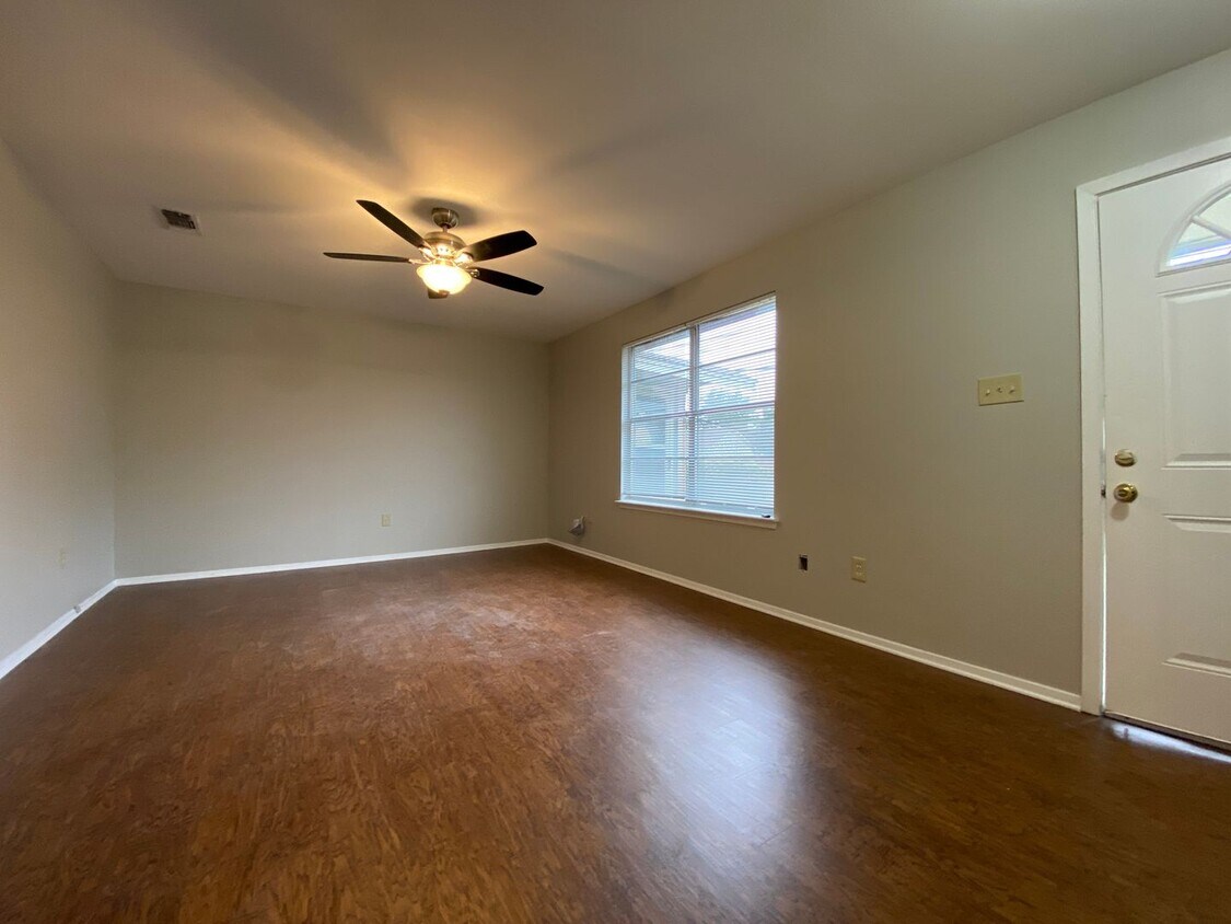 7300 Sanger Ave, Waco, TX 76712 House Rental in Waco, TX