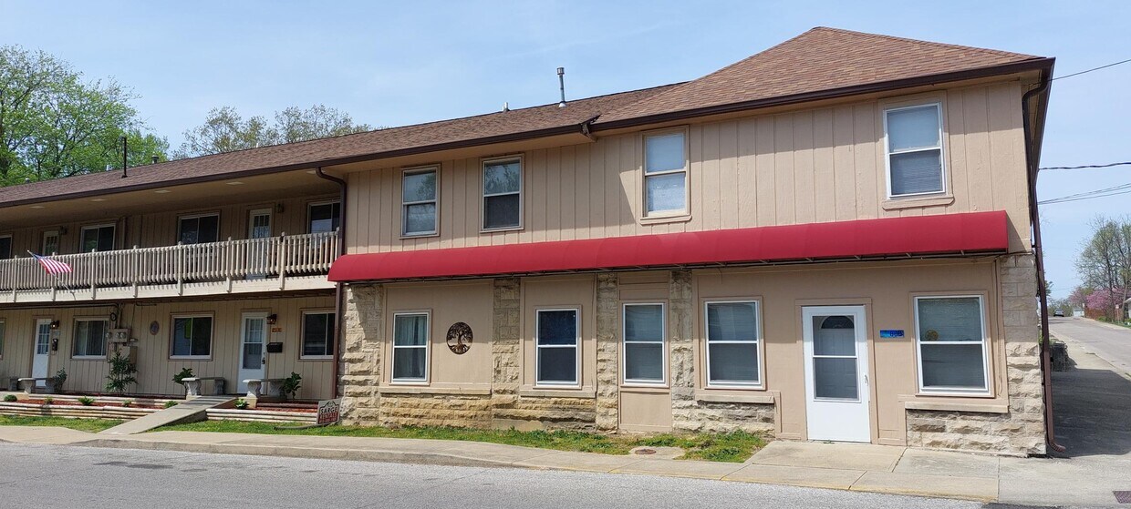 810-1 W. 11th St., Bloomington, IN - 810 W 11th St