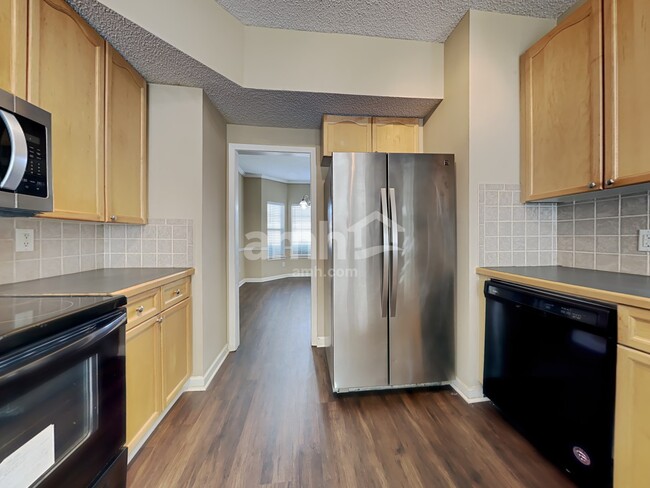 Foto del edificio - 6004 W Rosie Ln SE
