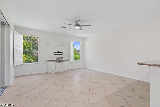 Foto del edificio - 9717 Blue Stone Cir