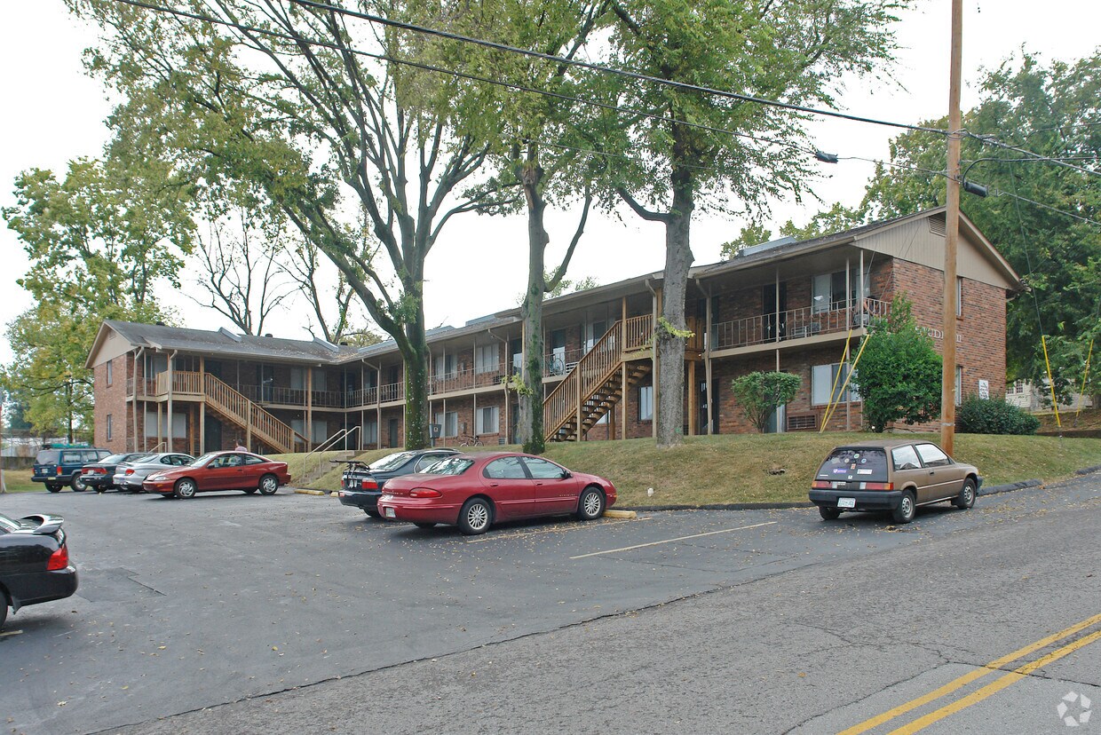 Primary Photo - Studio I & II Apartments