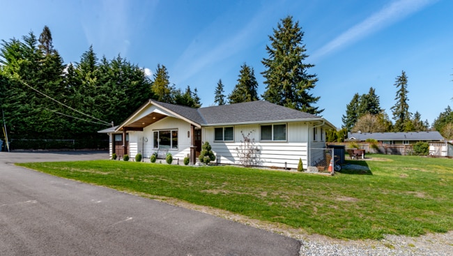 Building Photo - 6209 48th Ave E