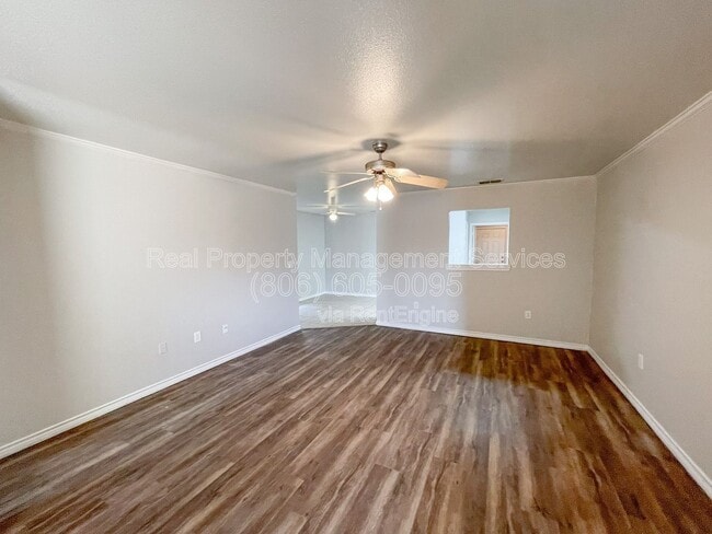 Foto del edificio - 5402 Marshall St