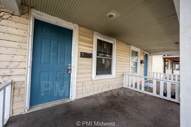 Foto del edificio - 2953 Winthrop Ave