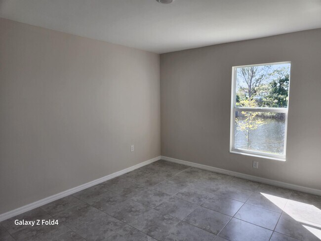 Foto del edificio - 310 NW 20th St