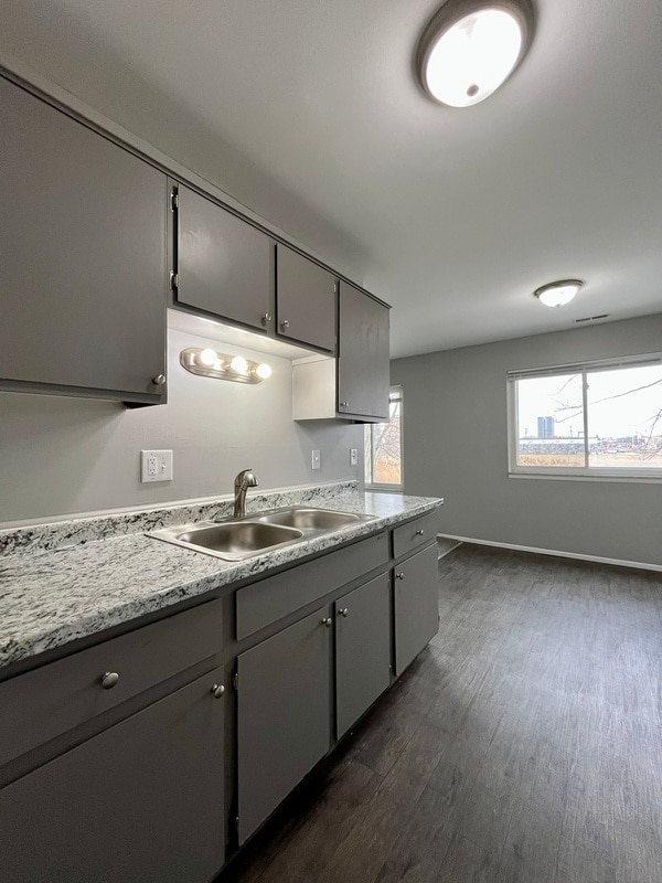 Building Photo - 4245 Quarry Rd