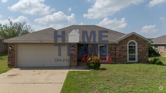 Building Photo - 403 Viola Dr