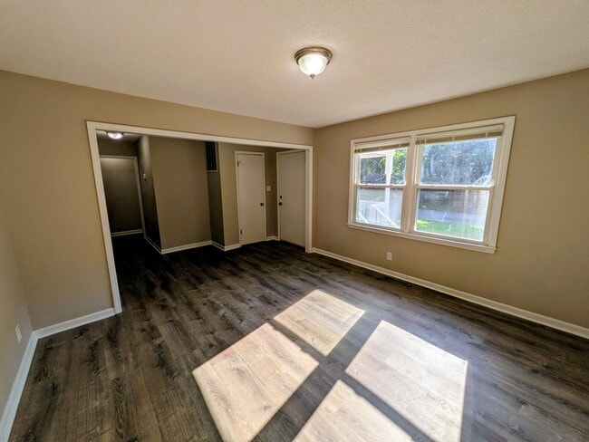 Photo - 1755 Camden Road House