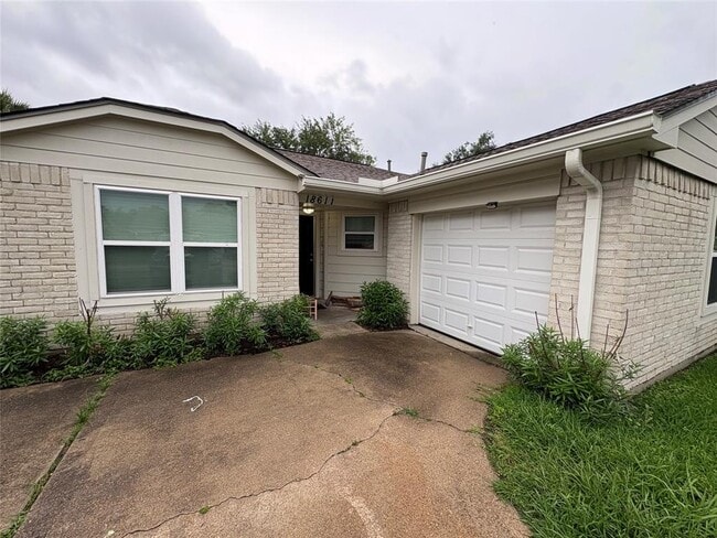 Building Photo - 18611 Bridoon Dr