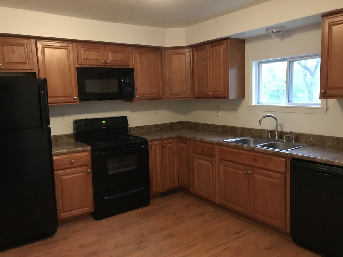 kitchen - 6204 Old William Penn Hwy