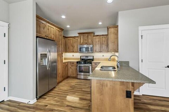 Foto del edificio - 3 Bedroom, 2.5 Bath + Office in McCall Landing Neighborhood!