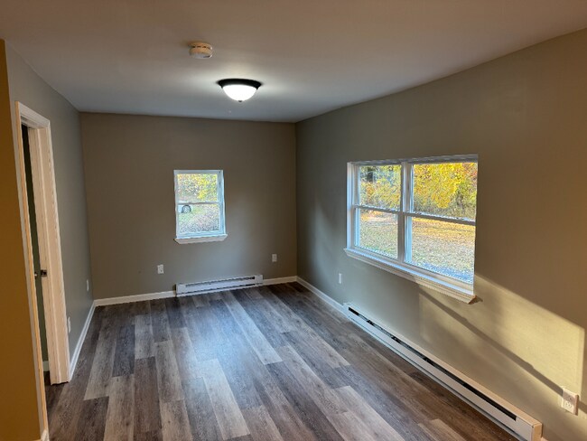 Building Photo - 34 8th St