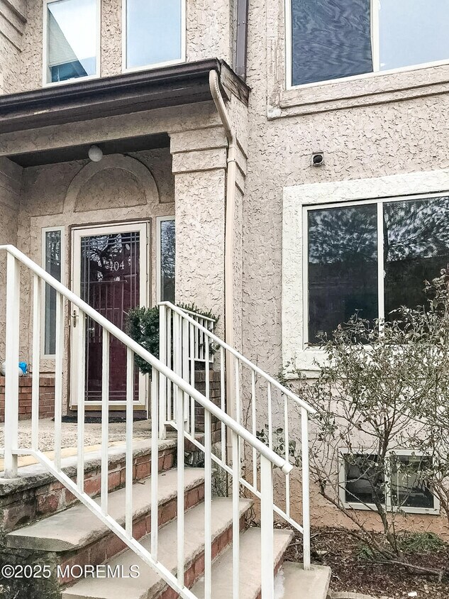 Foto principal - 404 N Lafayette Rd