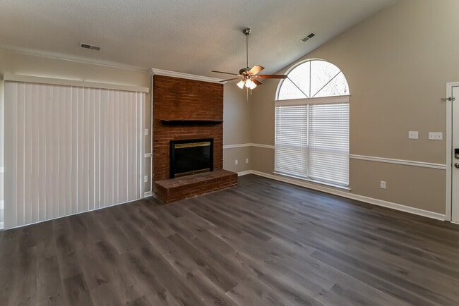 Building Photo - 6124 Sunbridge Ct