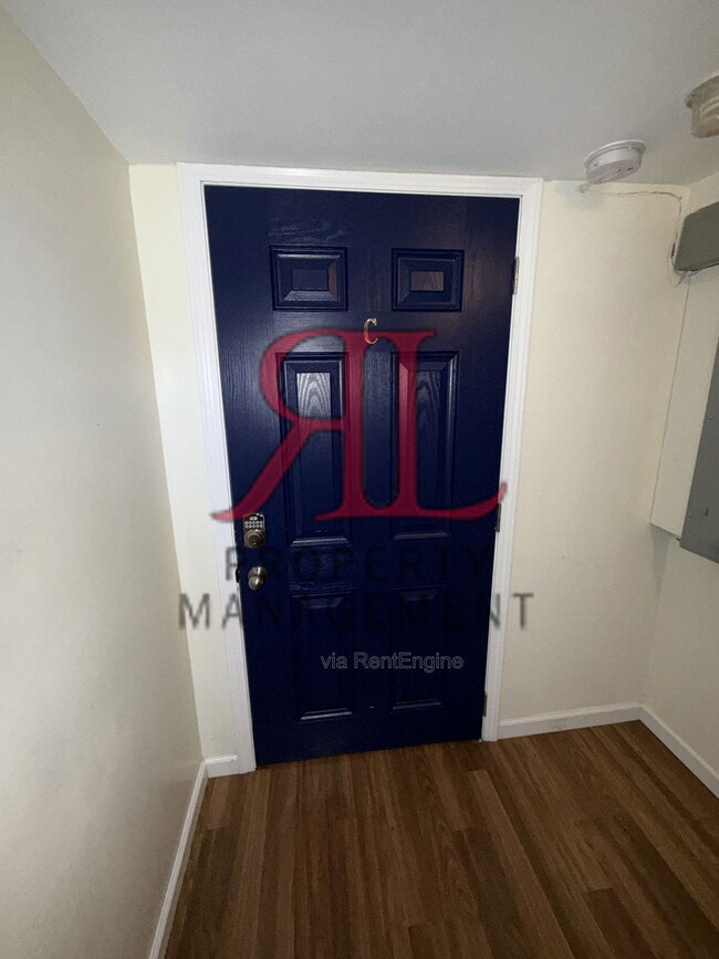 Foto del edificio - 722 Sheridan Ave