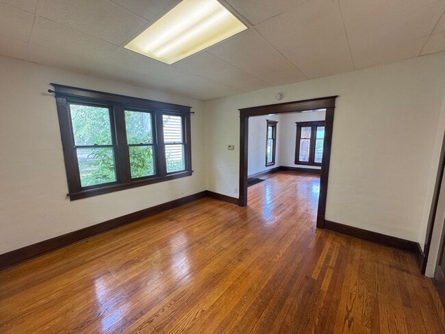 Building Photo - Spacious Four Bedroom Home Full of Character