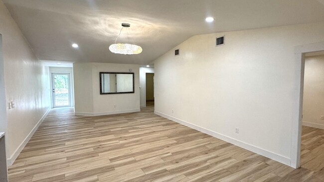 Foto del edificio - 32524 Greenwood Loop