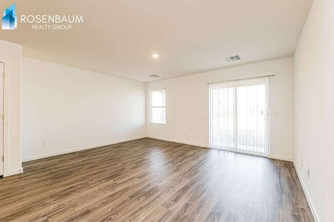 Building Photo - 8888 W Swansea Dr