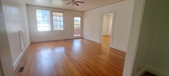 Building Photo - 315 Bosley Ave