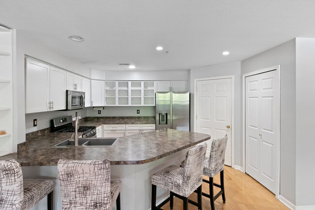 Building Photo - 1407 Millbrook Trail