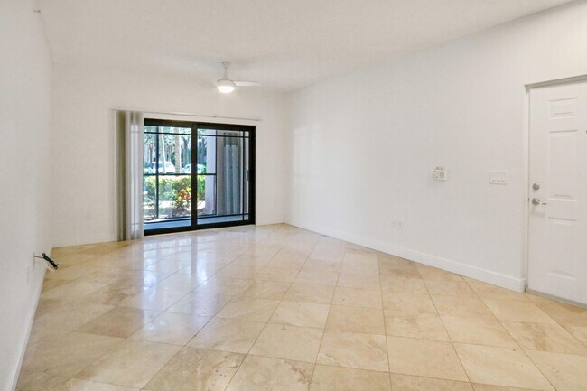 Building Photo - 3023 Alcazar Pl