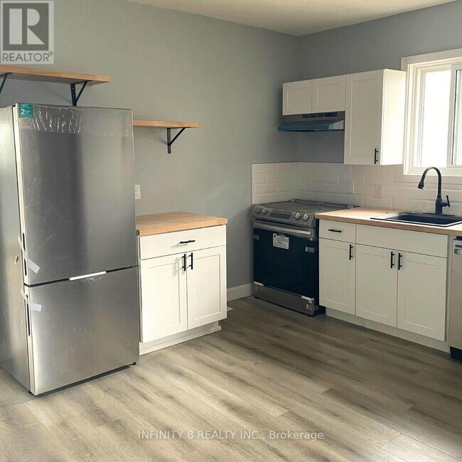 Photo du bâtiment - 6262 Ker St