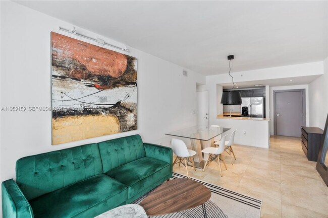 Foto del edificio - 185 SE 14th Terrace