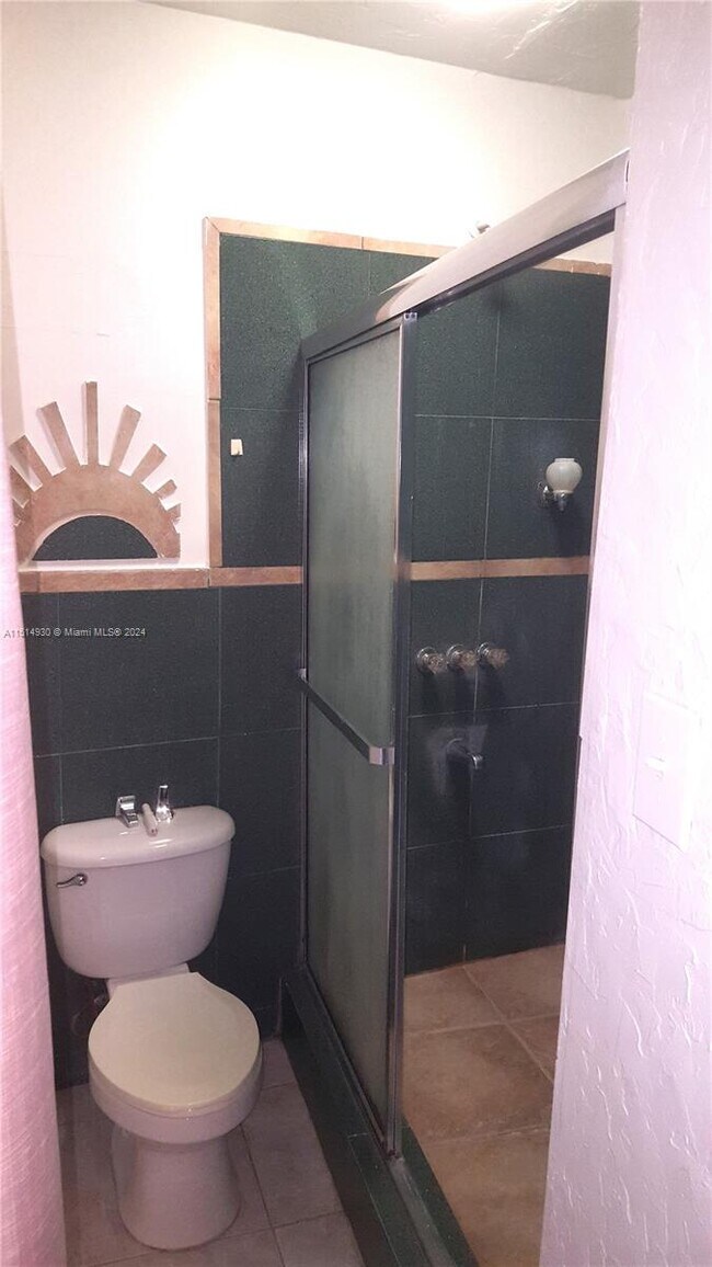 Foto del edificio - 4610 SW 40th St