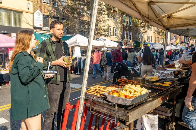 The Astoria Broadway Festival is a great place to enjoy some spectacular food with friends.