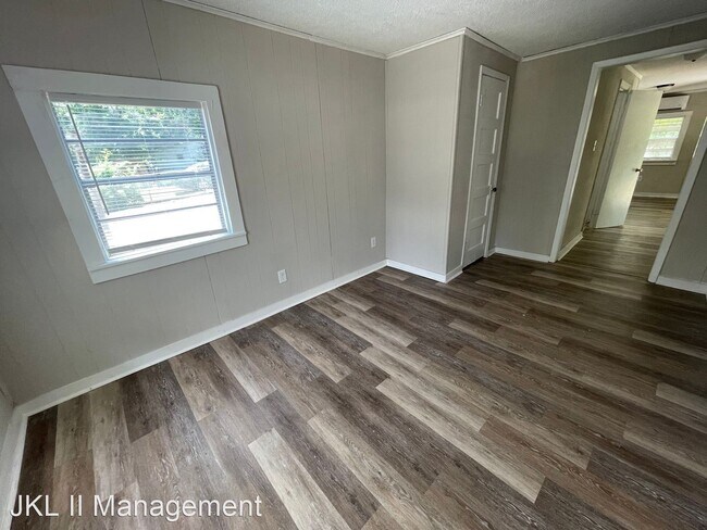 Building Photo - 1 br, 1 bath House - 1812.5 S. Martin Street