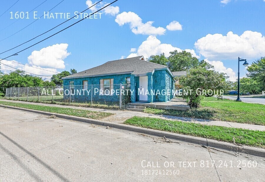 Primary Photo - 1601 E Hattie St