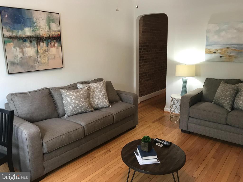 Foto principal - 731 13th St NE