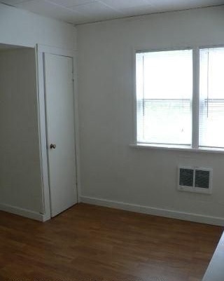 Building Photo - 523 Taylor Ave