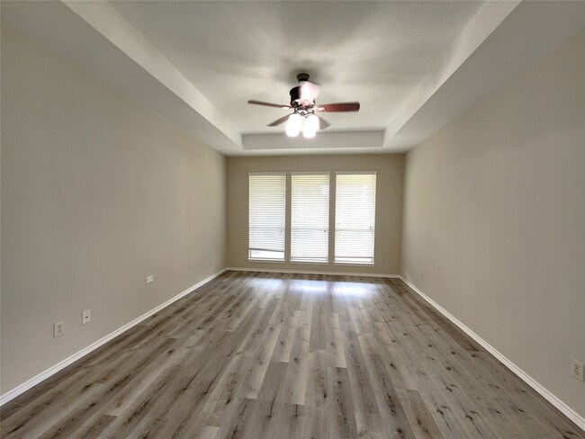 Building Photo - 13007 Balsam Lake Ct