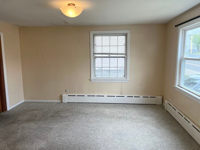 Foto del edificio - 373 Winthrop St