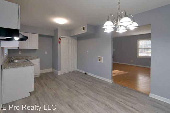Building Photo - 2 br, 1 bath House - 34 Candlelight Ln A