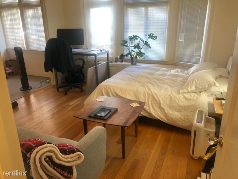 Primary Photo - Studio, 1 bath Apartment - 460 South Van Ness