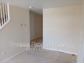 Building Photo - 516 Nova St