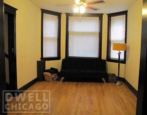 Primary Photo - 2822 N Albany Ave
