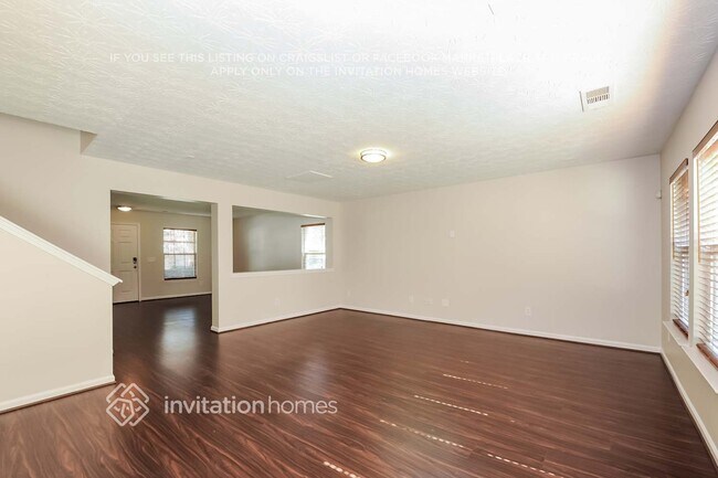 Foto del edificio - 109 Parkmont Ln