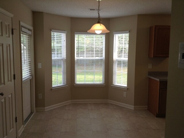 Building Photo - 3646 Sunset Hollow Dr