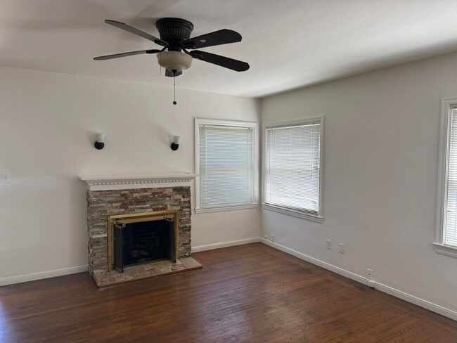 Building Photo - Home for rent in Curtis Park