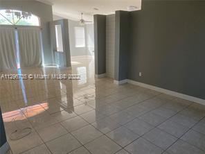 Foto del edificio - 3 br, 2 bath House - 18212 SW 94th Ct # 0
