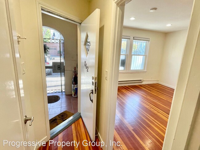 Building Photo - 1 br, 1 bath House - 862 Kansas Street