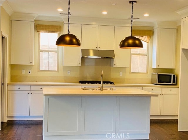 Building Photo - 72 Maple Ash