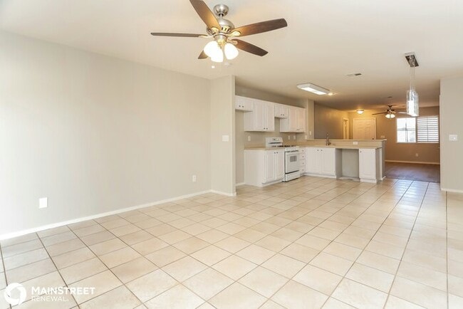 Building Photo - 7932 Olympus Ave, Las Vegas, NV 89131