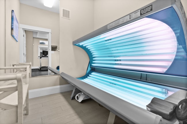 Tanning Suite - Garden Villa Apartments