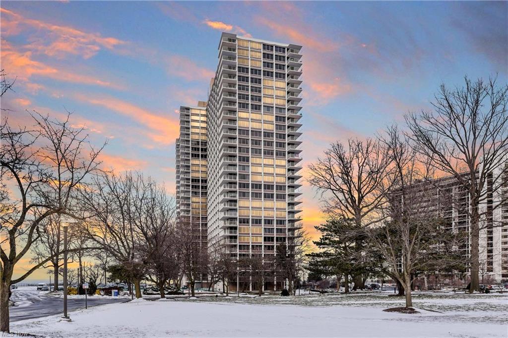 12700 Lake Ave Unit 1103, Lakewood, OH 44107 Condo for Rent in